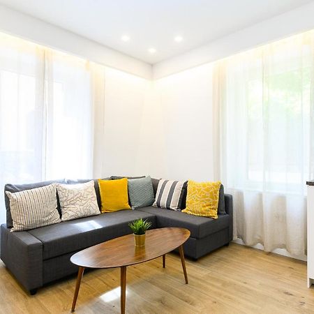 Modern & Elegant By Ndp Rent Apartment Rome Exterior photo